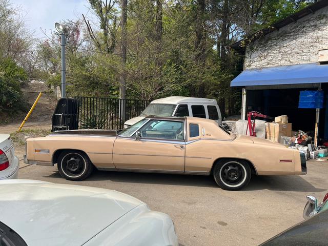 キャデラックエルドラド ビアリッツ　１９７８年車　Ｃａｄｉｌｌａｃ　Ｅｌｄｏｒａｄｏ　Ｂｉａｒｒｉｔｚ（37枚目）