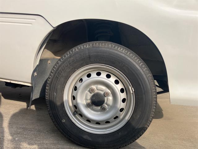 ハイゼットトラック 5速MT車 オーディオ AC パワステ 車検付(10枚目)