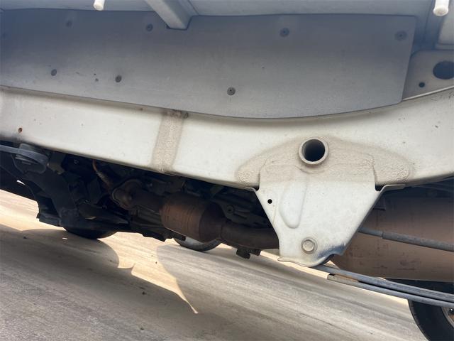 ハイゼットトラック 5速MT車 オーディオ AC パワステ 車検付(15枚目)