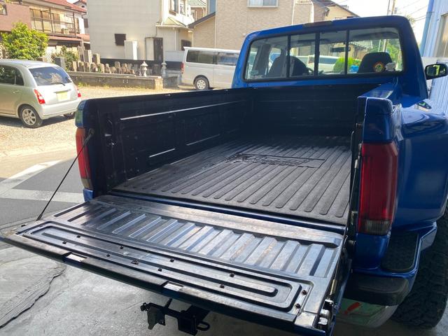 フォード F-150 近鉄正規輸入車 4WD フレアサイド ラフ フォード F-150 近鉄正規輸入車 4WD フレアサイド ラフ