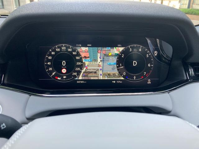 レンジローバーイヴォーク ファーストエディション 限定車 ツートンレザー パノラミックルーフ マトリクスLED ヘッドアップD 12wayパワーシート&ヒーター ACC 10インチタッチプロDuo 全周カメラ MERIDIANサウンド Pスタート(21枚目)