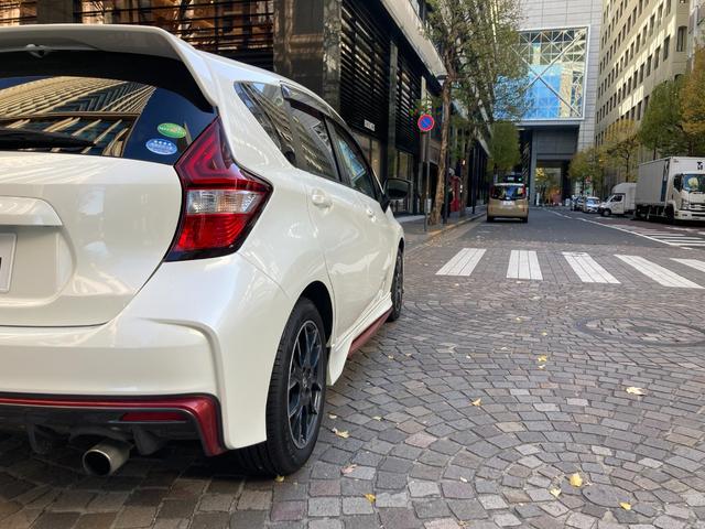 ノート ニスモ LEDヘッドライト ナビTVBカメラETC プッシュスタート エマージェンシーブレーキ 車線逸脱警報 アルカンターラコンビステアリング(8枚目)