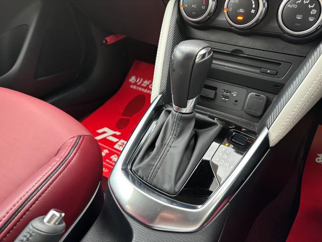 ＭＡＺＤＡ２ ＸＤ　１００周年特別記念車　走行７，２４６キロ　ワンオーナー　マツコネナビ　フルセグＴＶ　ブルートゥース　ＥＴＣ　３６０°ビュー　専用レザー　シートヒーター　ステアリングヒーター　パワーシート　禁煙車（36枚目）