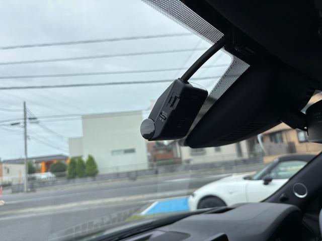 ＣＸ－５ ＸＤ　エクスクルーシブモード　４ＷＤ　ナビ　フルセグＴＶ　ＥＴＣ２．０　ドラレコ　ＢＯＳＥ　デイライトキット　シートエアコン　アルミペダル　全席シートヒーター　レザーシート　パワーシート　パワーリフトゲート　バーグラアラーム（8枚目）