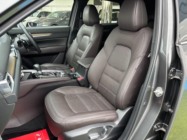 ＣＸ－５ ＸＤ　エクスクルーシブモード　４ＷＤ　ナビ　フルセグＴＶ　ＥＴＣ２．０　ドラレコ　ＢＯＳＥ　デイライトキット　シートエアコン　アルミペダル　全席シートヒーター　レザーシート　パワーシート　パワーリフトゲート　バーグラアラーム（11枚目）