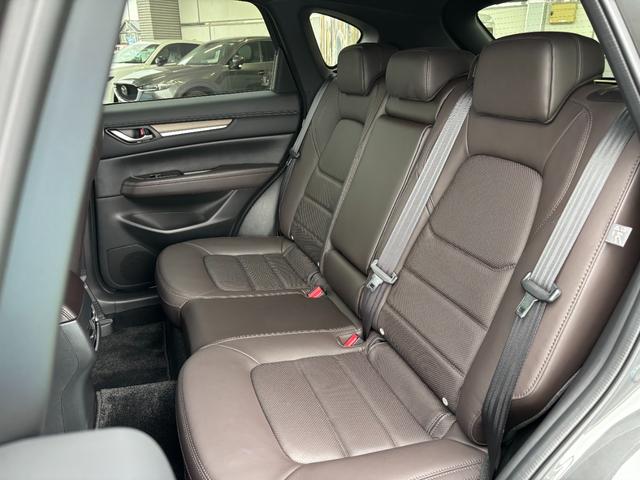 ＣＸ－５ ＸＤ　エクスクルーシブモード　４ＷＤ　ナビ　フルセグＴＶ　ＥＴＣ２．０　ドラレコ　ＢＯＳＥ　デイライトキット　シートエアコン　アルミペダル　全席シートヒーター　レザーシート　パワーシート　パワーリフトゲート　バーグラアラーム（13枚目）