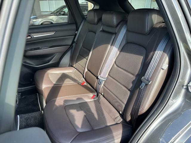 CX-5 25S エクスクルーシブモード シートベンチレーション&シートヒーター レザーシート BOSEサウンド 前後ドラレコ ETC フルセグTV 360°ビュー パワーリフトゲート モール同色 禁煙車(14枚目)