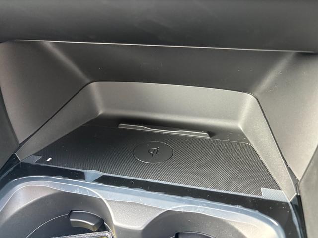 MAZDA3ファストバック 20S ツーリング 試乗車アップ 走行95km 360°ビュー ドライバーモニタリング マツダコネクト MHA8スピーカー アダプティブLED ワイヤレス充電 禁煙車(8枚目)