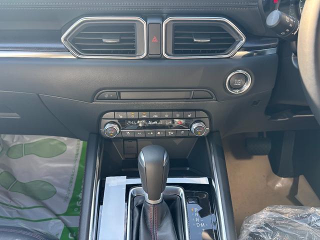 ＣＸ－５ ＸＤ　スポーツアピアランス　試乗車アップ　走行８９キロ　レザーシート　シートエアコン　全席シートヒーター　ステアリングヒーター　ＢＯＳＥサウンド　パワーシート　パワーリフトゲート　禁煙車（31枚目）