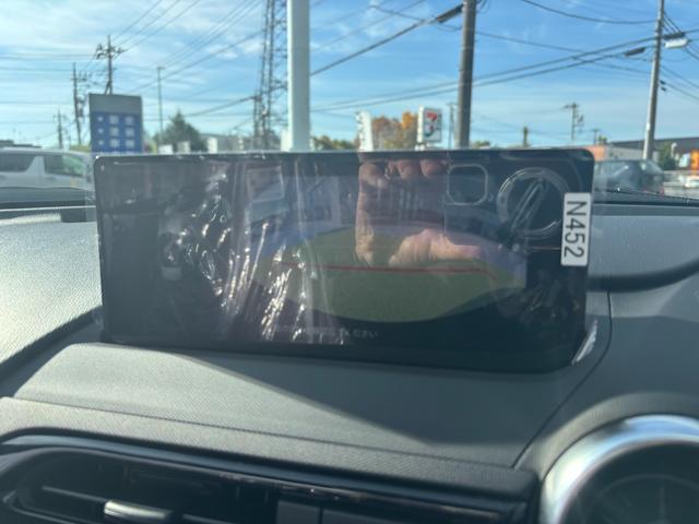 ロードスター Ｓスペシャルパッケージ　ツーリングＰＫＧ　ＥＴＣ２．０　バックモニター　フルセグＴＶ　試乗車アップ　走行１６２キロ　クルーズコントロール　アダプティブＬＥＤ　シートヒーター　禁煙車（9枚目）