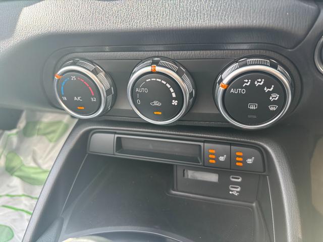 ロードスター Ｓスペシャルパッケージ　ツーリングＰＫＧ　ＥＴＣ２．０　バックモニター　フルセグＴＶ　試乗車アップ　走行１６２キロ　クルーズコントロール　アダプティブＬＥＤ　シートヒーター　禁煙車（10枚目）