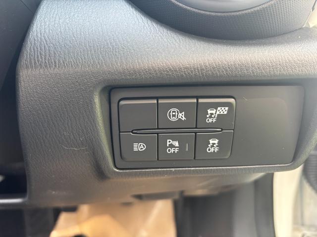 ロードスター Ｓスペシャルパッケージ　ツーリングＰＫＧ　ＥＴＣ２．０　バックモニター　フルセグＴＶ　試乗車アップ　走行１６２キロ　クルーズコントロール　アダプティブＬＥＤ　シートヒーター　禁煙車（12枚目）