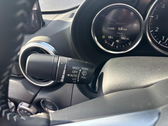 ロードスター Ｓスペシャルパッケージ　ツーリングＰＫＧ　ＥＴＣ２．０　バックモニター　フルセグＴＶ　試乗車アップ　走行１６２キロ　クルーズコントロール　アダプティブＬＥＤ　シートヒーター　禁煙車（27枚目）