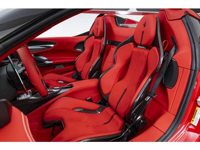 ＳＦ９０スパイダー Ｆ１　ＤＣＴ　Ｅ４ＷＤ　レアディフューザーカーボン　シルキックカーボン　フロントトンネルカーボンカーボンレーシングシート　レーシングシートリフター　ダッシュボードインサートカーボン（2枚目）