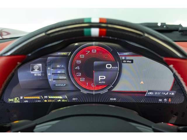 ＳＦ９０スパイダー Ｆ１　ＤＣＴ　Ｅ４ＷＤ　レアディフューザーカーボン　シルキックカーボン　フロントトンネルカーボンカーボンレーシングシート　レーシングシートリフター　ダッシュボードインサートカーボン（9枚目）