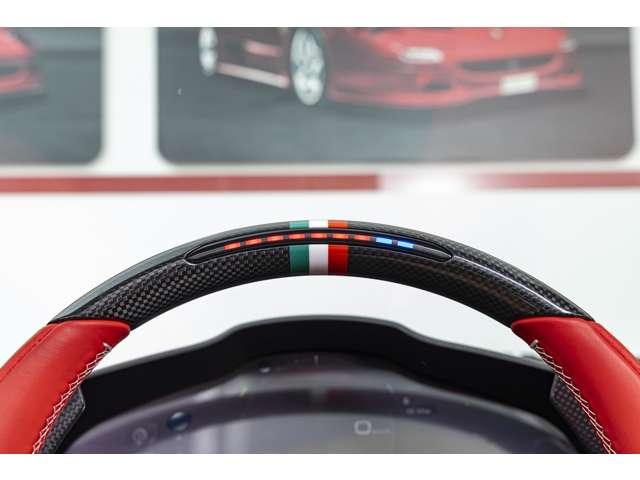 ＳＦ９０スパイダー Ｆ１　ＤＣＴ　Ｅ４ＷＤ　レアディフューザーカーボン　シルキックカーボン　フロントトンネルカーボンカーボンレーシングシート　レーシングシートリフター　ダッシュボードインサートカーボン（12枚目）