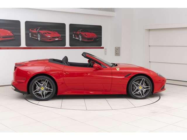 カリフォルニアＴ 　Ｆ１　ＤＣＴ　Ｒｏｓｓｏ　Ｃｏｒｓａ　／　Ｎｅｒｏ　２０インチ鍛造ダイヤモンドホイール　ＬＥＤカーボンハンドル　ドライブレコーダー（22枚目）