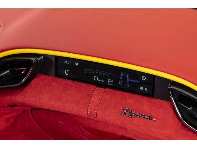 ローマ Ｆ１　ＤＣＴ　Ｒｏｓｓ　Ｃｏｒｓａ　認定中古車　カーボンＬＥＤステアリング　パッセンジャーディスプレイ　跳ね馬刺繍フロアマットロゴ入り　スペシャルステッチ　イエローブレーキキャリパー　プライバシーガラス（13枚目）