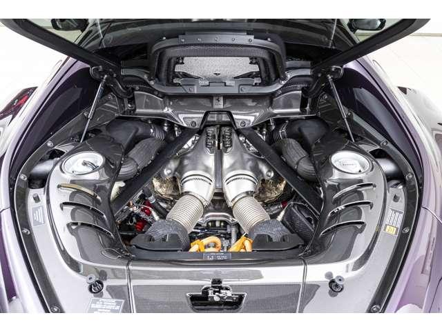 ２９６ＧＴＢ アセット　フィオラノ　パッケージ　Ｆ１　ＤＣＴ　Ｖｉｏｌａ　Ｈｏｎｇｋｏｎｇ／Ｇｒｉｇｉｏ　Ｃｈｉａｒｏ　ＬＥＤカーボンステアリング　アルミニウムブレーキキャリパーアップルカープレイ　カーボンファイバーレーシングシート　アセットフィオラノ（13枚目）