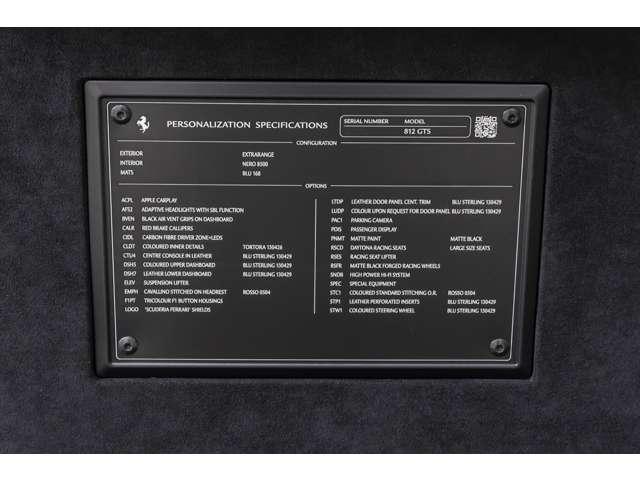 ８１２ＧＴＳ Ｆ１　ＤＣＴ　Ｎｅｒｏ　Ｏｐａｃｏ　／　Ｎｅｒｏ　認定中古車　左ハンドル　コラム７ＡＴ　デイトナスポーツシート　デイトナインサート　レーシングシートリフターアップルカープレイ　フロントサスペンションシート　ステアリングホイールレザー　ＥＴＣ（18枚目）