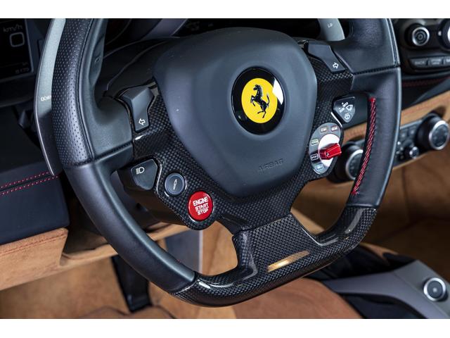 488GTB ベースグレード F1 DCT Giallo Modena/Cuoio(5枚目)