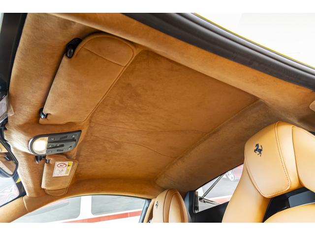 488GTB ベースグレード F1 DCT Giallo Modena/Cuoio(10枚目)
