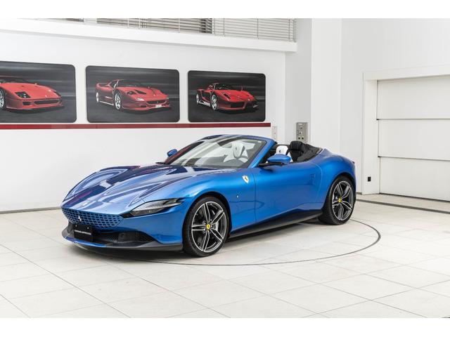 ローマスパイダー Ｆ１　ＤＣＴ　Ｂｌｕ　Ｃｏｒｓａ／Ｂｉａｎｃｏ　マグネライドサスペンション　サラウンドビューカメラ　バックレーダー２０インチ鍛造ダイヤモンドフィニッシュホイール　カーボンＬＥＤステアリング　カーボントンネル（25枚目）