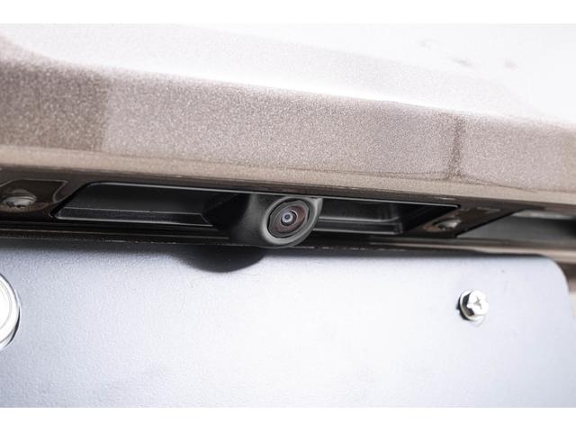 ローマスパイダー Ｆ１　ＤＣＴ　Ｂｒｏｎｚｏ　Ｃａｕｌｅｙ　／　Ｔｏｒｔｏｒａ　アイコニックスペシャルカラー「Ｂｒｏｎｚｏ　Ｃａｕｌｅｙ」　アップルカープレイ外装カーボン発　カーボンＬＥＤステアリング　サラウンドビューカメラ　ブラインドコーナーモニター（27枚目）