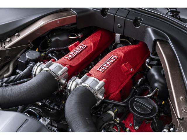 ローマスパイダー Ｆ１　ＤＣＴ　Ｂｒｏｎｚｏ　Ｃａｕｌｅｙ　／　Ｔｏｒｔｏｒａ　アイコニックスペシャルカラー「Ｂｒｏｎｚｏ　Ｃａｕｌｅｙ」　アップルカープレイ外装カーボン発　カーボンＬＥＤステアリング　サラウンドビューカメラ　ブラインドコーナーモニター（29枚目）