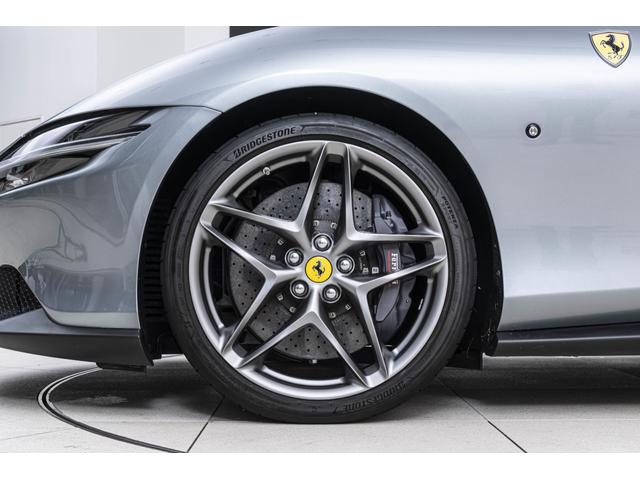 ローマ Ｆ１　ＤＣＴ　Ｇｒｉｇｉｏ　Ｔｉｔａｎｉｏ　Ｍｅｔａｌｌ　デュアルモードＭａｇｎｅＲｉｄｅサスペンション　２０インチ鋳造ＡＷマットＧｒｉｇｉｏ　Ｃｏｒｓａワイヤレススマートフォンチャージャー　アドバンスドフロントドライビングカメラ　リヤパーキングカメラ（10枚目）