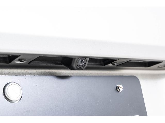 ポルトフィーノ Ｆ１　ＤＣＴ　パーキングカメラ　マグネライドサスペンション　カーボンＬＥＤステアリング２０インチフォージドダイヤモンドフィニッシュホイール　太ステッチ　プランシングホース刺繍（16枚目）