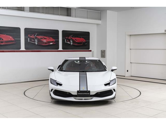 296GTB F1 DCT BiancoCervino Rosso Ferrari OP1166 カーボンファイバーフロントスポイラー カーボンファイバーリアディフューザー カーボンファイバーエンジンルーム カーボンファイバー製コルサレーシングシート(2枚目)