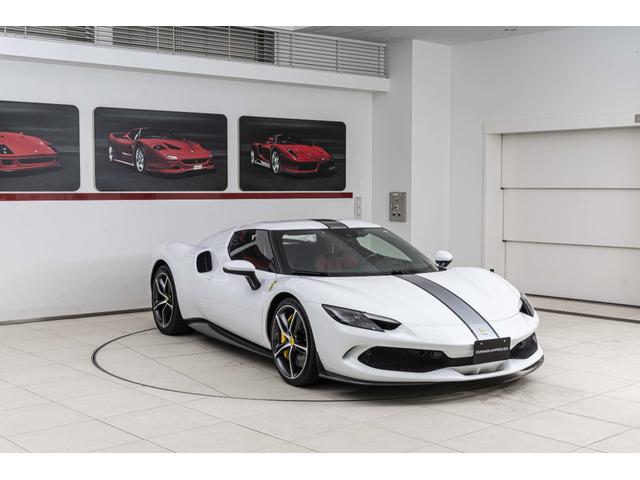 296GTB F1 DCT BiancoCervino Rosso Ferrari OP1166 カーボンファイバーフロントスポイラー カーボンファイバーリアディフューザー カーボンファイバーエンジンルーム カーボンファイバー製コルサレーシングシート(3枚目)