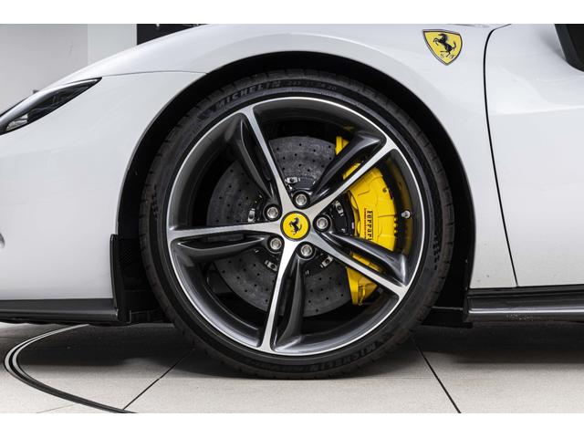 296GTB F1 DCT BiancoCervino Rosso Ferrari OP1166 カーボンファイバーフロントスポイラー カーボンファイバーリアディフューザー カーボンファイバーエンジンルーム カーボンファイバー製コルサレーシングシート(10枚目)