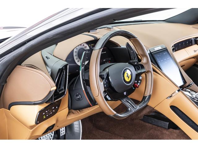 ローマ F1 DCT Grigio Ferro Met/Cuoio 20インチ鍛造ダイヤモンドフィニッシュホイール カーボンLEDステアリングカーボントンネル ベンチレーションシート バックレーダー サラウンドビューカメラ(10枚目)