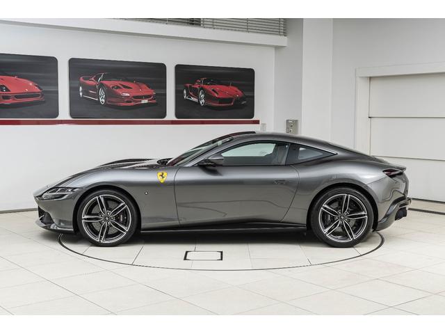 ローマ F1 DCT Grigio Ferro Met/Cuoio 20インチ鍛造ダイヤモンドフィニッシュホイール カーボンLEDステアリングカーボントンネル ベンチレーションシート バックレーダー サラウンドビューカメラ(32枚目)