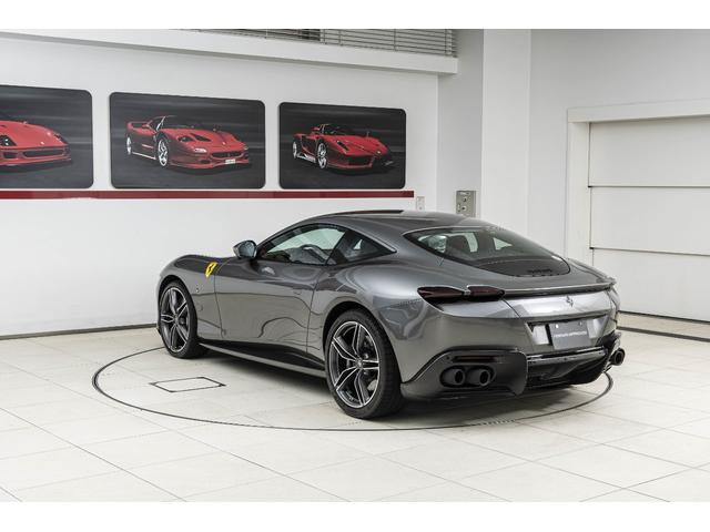 ローマ F1 DCT Grigio Ferro Met/Cuoio 20インチ鍛造ダイヤモンドフィニッシュホイール カーボンLEDステアリングカーボントンネル ベンチレーションシート バックレーダー サラウンドビューカメラ(39枚目)