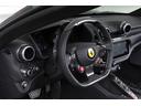 ポルトフィーノ F1 DCT 認定中古車 ADAS FULL PACKAGE SFロゴ サラウンドビューモニター アルミニウムキャリパー 跳ね馬刺繍カーボンダッシュボード カーボンF1コンソール フロントグリルクロームエッジ(8枚目)