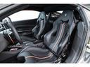 Ｆ８トリブート ベースグレード　Ｆ１　ＤＣＴ　認定中古車　カーボンファイバードライバーゾーン　レーシングシート　シートリフター鍛造ダイヤモンドホイール　シートセンタートリコロール　カーボンダッシュボード　Ｆ１ボタントリコロール（2枚目）