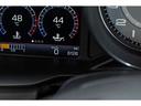 ベースグレード　Ｆ１　ＤＣＴ　認定中古車　カーボンファイバードライバーゾーン　レーシングシート　シートリフター鍛造ダイヤモンドホイール　シートセンタートリコロール　カーボンダッシュボード　Ｆ１ボタントリコロール（10枚目）