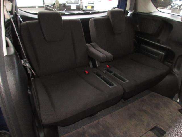 フリード Ｇジャストセレクション　禁煙車カロッツェリアメモリーナビＥＴＣＲカメラワンオーナー　両側Ｐスライドドア　Ｂモニター　スマトキー　地上デジタルＴＶ　定期点検記録簿　ワンオナ　助手席エアバッグ　ＡＵＴＯエアコン　パワステ　イモビ（20枚目）