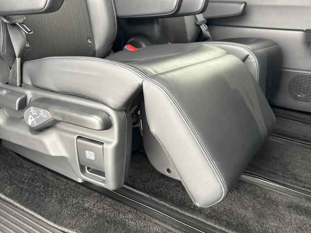 ステップワゴン e:HEVスパーダ 純正メモリーナビ フルセグTV バックカメラ LEDヘッドライト パワーテールゲート パドルシフト ETC 両側パワースライドドア 前後ドラレコ サイドカーテンエアバック シートヒーター マルチカメラ(46枚目)