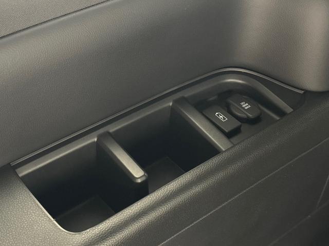 ステップワゴン e:HEVスパーダ 純正メモリーナビ フルセグTV バックカメラ LEDヘッドライト パワーテールゲート パドルシフト ETC 両側パワースライドドア 前後ドラレコ サイドカーテンエアバック シートヒーター マルチカメラ(49枚目)