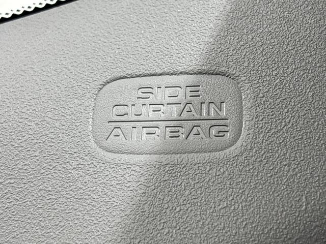 フィット ｅ：ＨＥＶＲＳ　純正メモリーナビ　フルセグＴＶ　バックカメラ　ＥＴＣ２．０　前後ドラレコ　ＬＥＤヘッドライト　ＨｏｎｄａＣＯＮＮＥＣＴ　ホンダセンシング　スマートキー　アルミホイール　横滑り防止装置　エアバッグ　禁煙（23枚目）