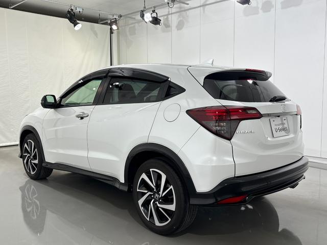 ヴェゼル ＲＳ・ホンダセンシング　純正８インチメモリーナビ　ＥＴＣ　ＬＥＤヘッドライト　社外前後ドラレコ　シートヒーター　パドルシフト　ホンダセンシング　衝突軽減ブレーキ　バックカメラ　フルセグＴＶ　ＤＶＤ再生　ＣＤ再生　盗難防止（20枚目）