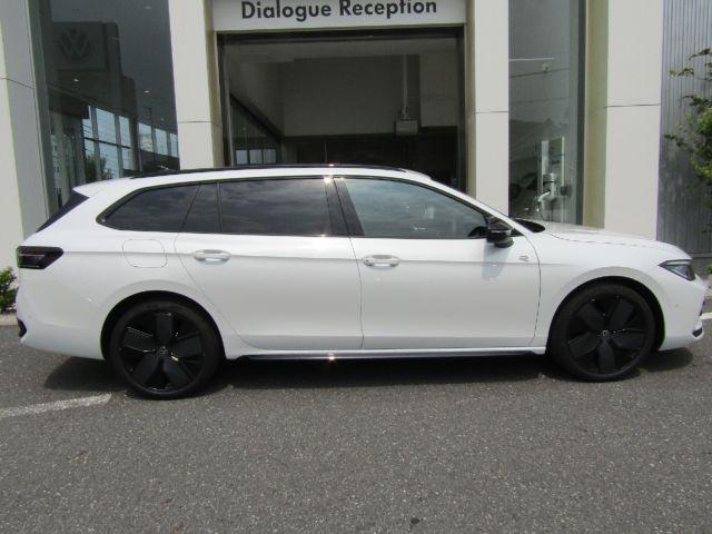 パサート eハイブリッド Rライン 当店DEMO車 Discover レザーシート DCCPRO PHEV シートヒーター シートベンチレーション ステアリングヒーター(6枚目)