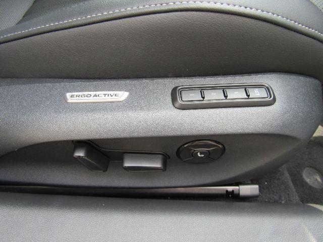 パサート eハイブリッド Rライン 当店DEMO車 Discover レザーシート DCCPRO PHEV シートヒーター シートベンチレーション ステアリングヒーター(28枚目)