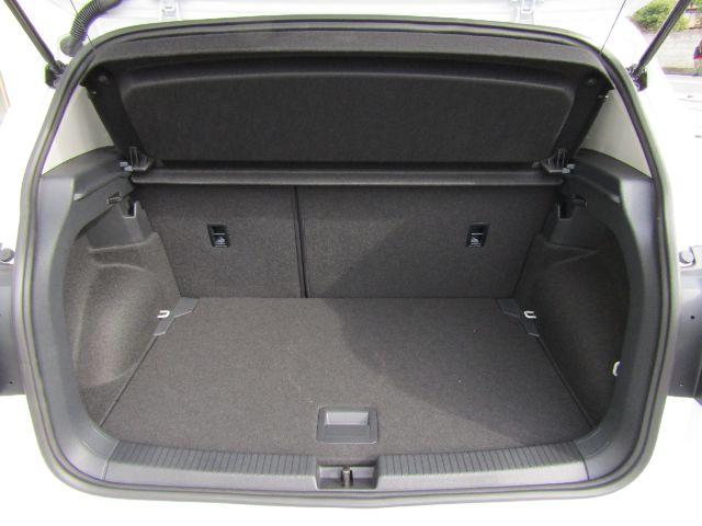 Ｔ－クロス ＴＳＩ　アクティブ　当店元試乗車　ＮＡＶＩ　ＥＴＣ　Ｂカメ（30枚目）