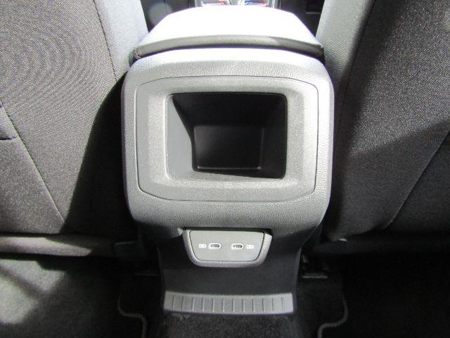 Ｔ－クロス ＴＳＩ　アクティブ　当店元試乗車　ＮＡＶＩ　ＥＴＣ　Ｂカメ（32枚目）