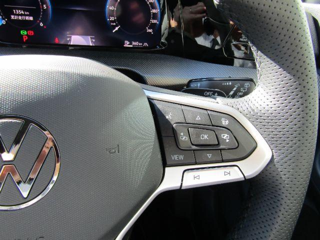 ゴルフ ＴＤＩ　Ｒライン　当店元試乗車　レザーシート　アラウンドビューモニター（15枚目）